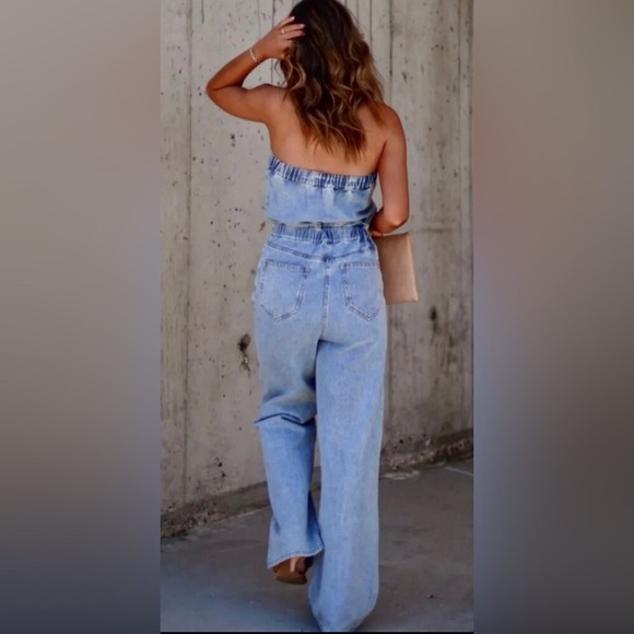 VICI denim strapless jumpsuit w/front buttons & side pockets NEW I paid $ 107 - Picture 5 of 16
